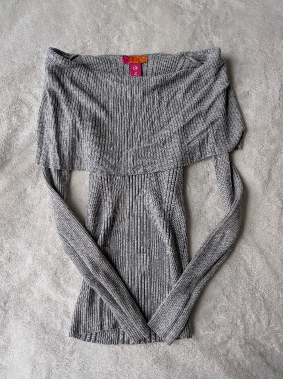 early 2000's catch my I off the shoulder sweater
